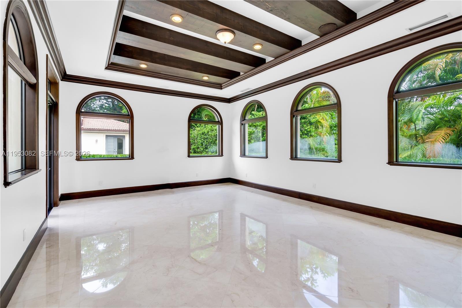 9801 SW 60th Ct Pinecrest, FL 33156