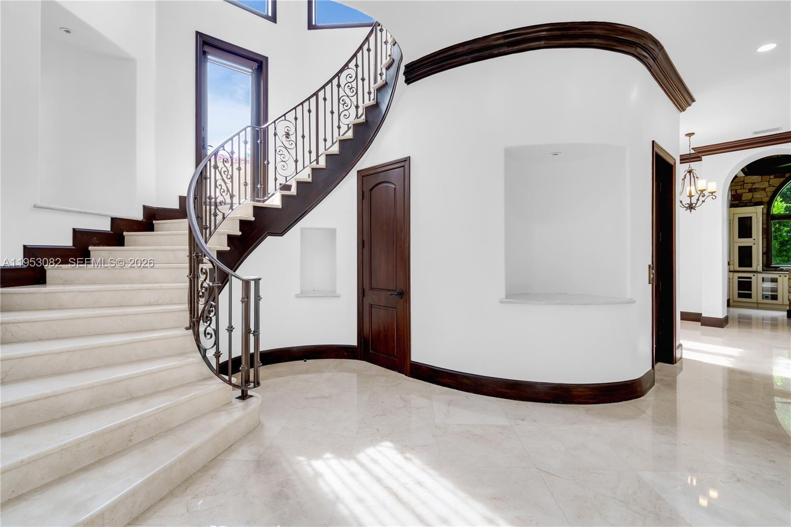 9801 SW 60th Ct Pinecrest, FL 33156