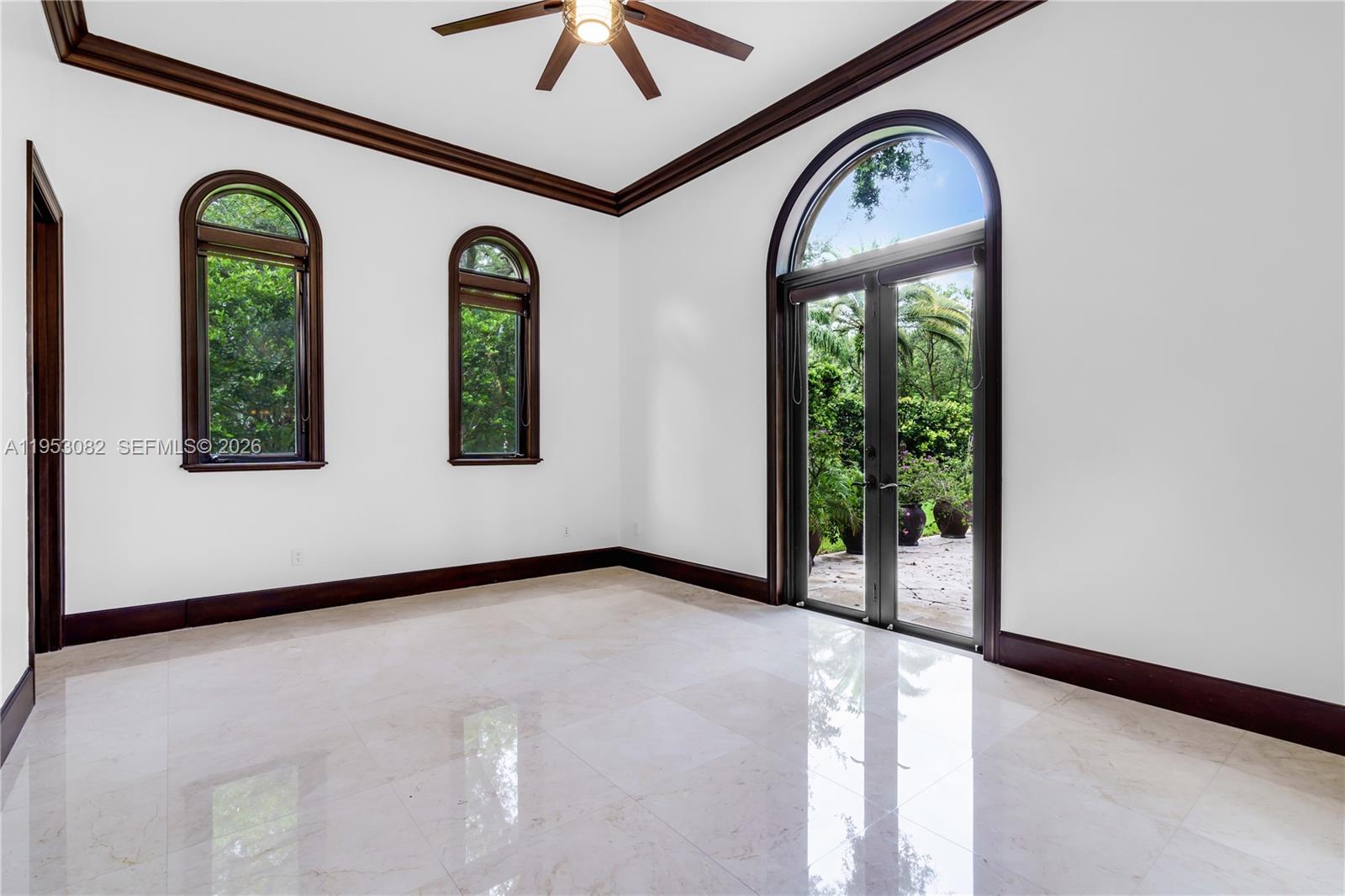 9801 SW 60th Ct Pinecrest, FL 33156