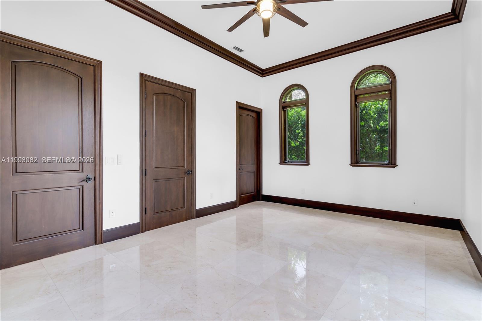 9801 SW 60th Ct Pinecrest, FL 33156