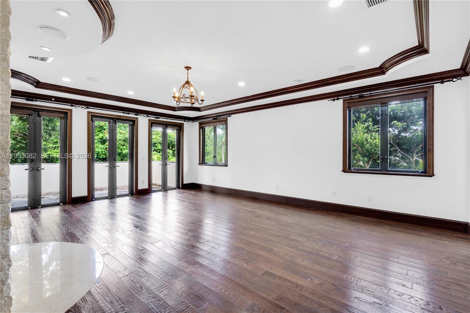 9801 SW 60th Ct Pinecrest, FL 33156