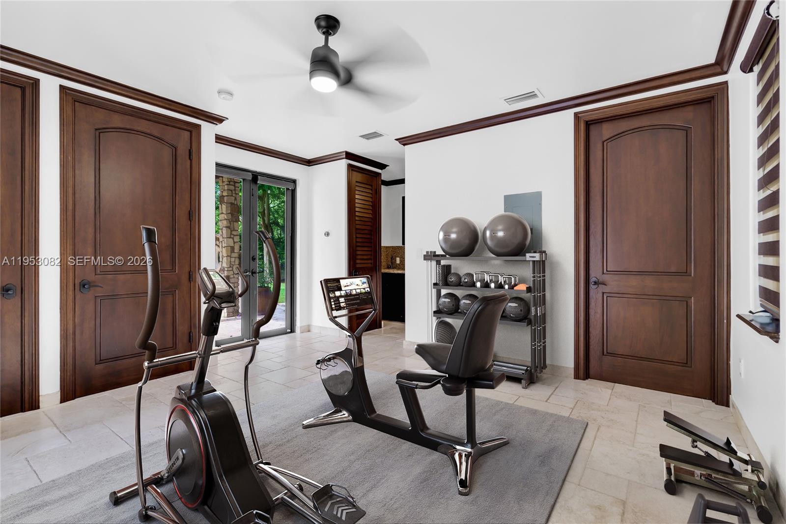 9801 SW 60th Ct Pinecrest, FL 33156