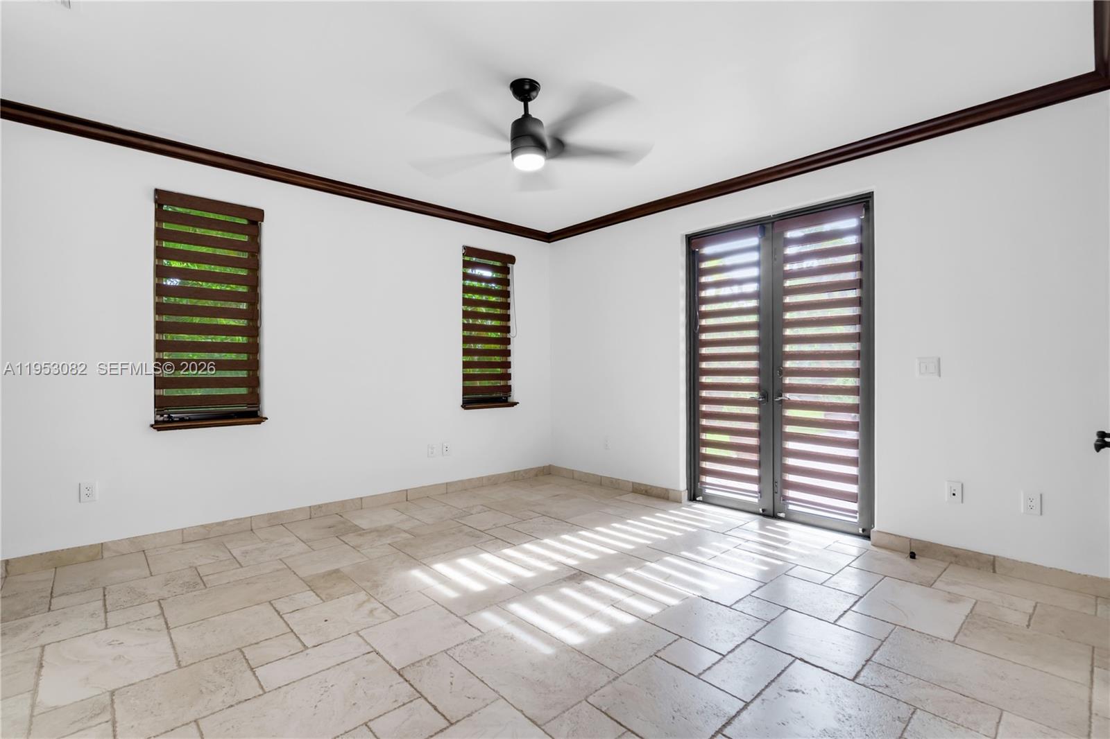 9801 SW 60th Ct Pinecrest, FL 33156