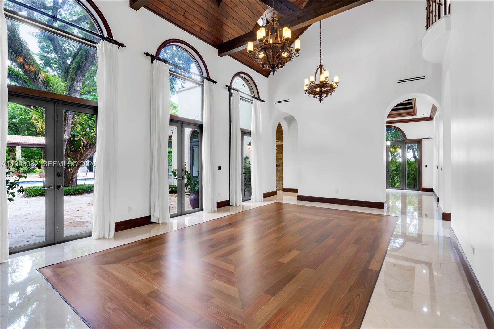 9801 SW 60th Ct Pinecrest, FL 33156