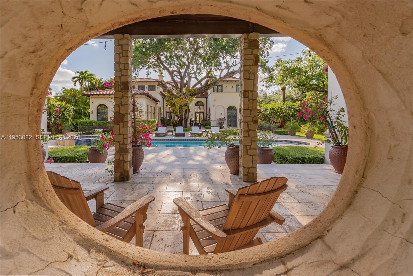 9801 SW 60th Ct Pinecrest, FL 33156