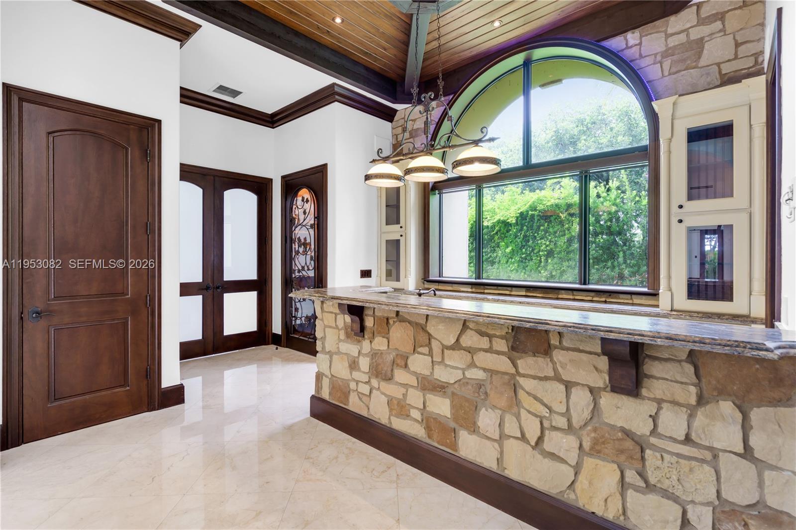 9801 SW 60th Ct Pinecrest, FL 33156