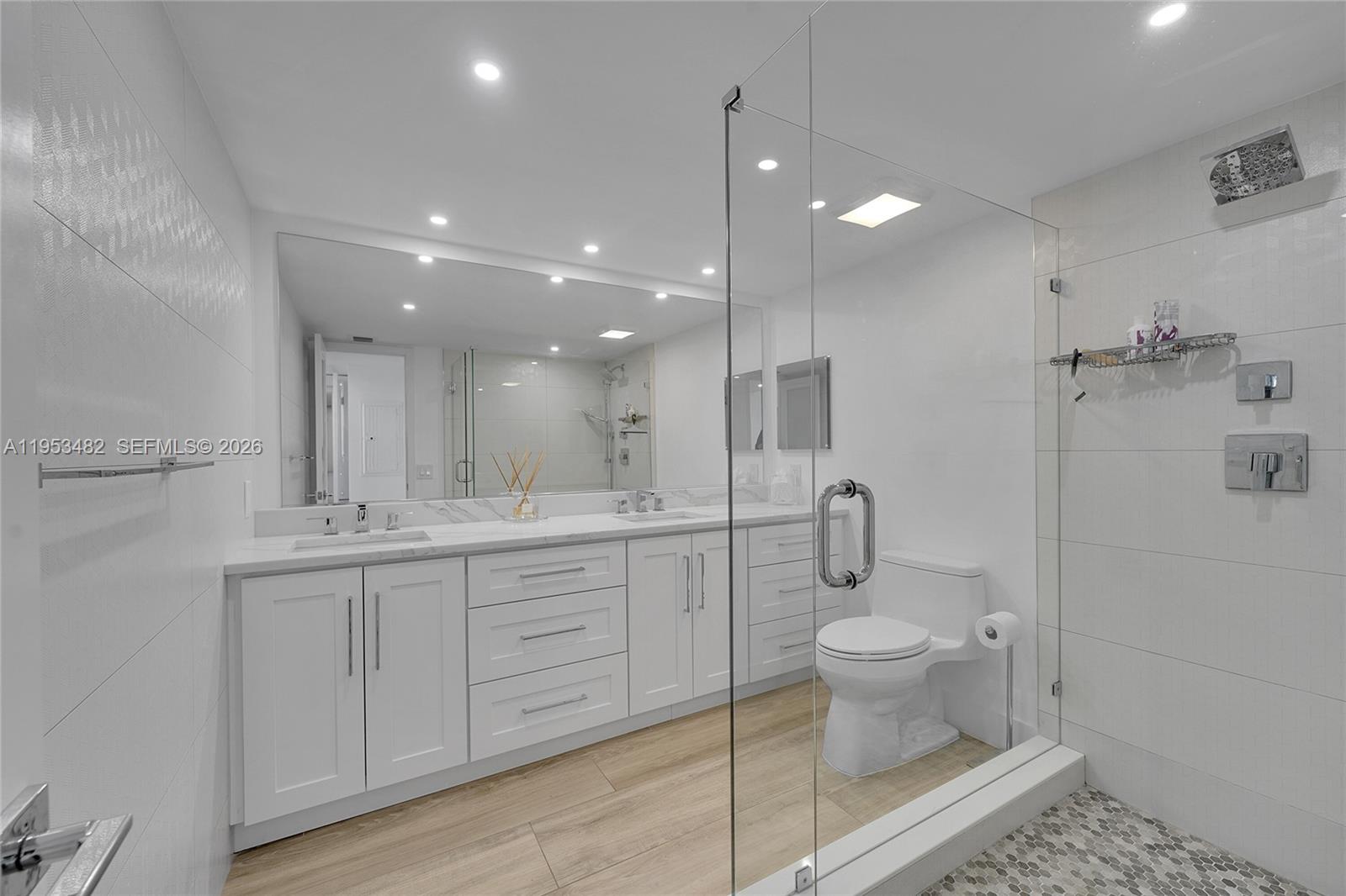 936 Intracoastal Dr #7G Fort Lauderdale, FL 33304