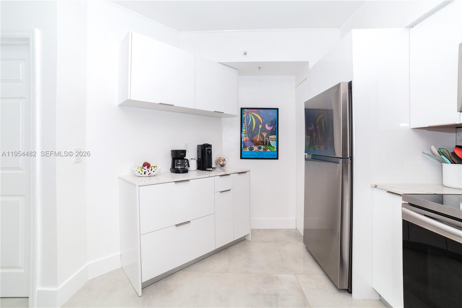 image Porto Bellagio Condo4