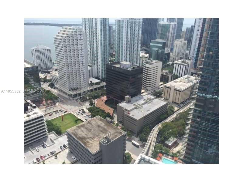 image Reach Brickell City Centre9