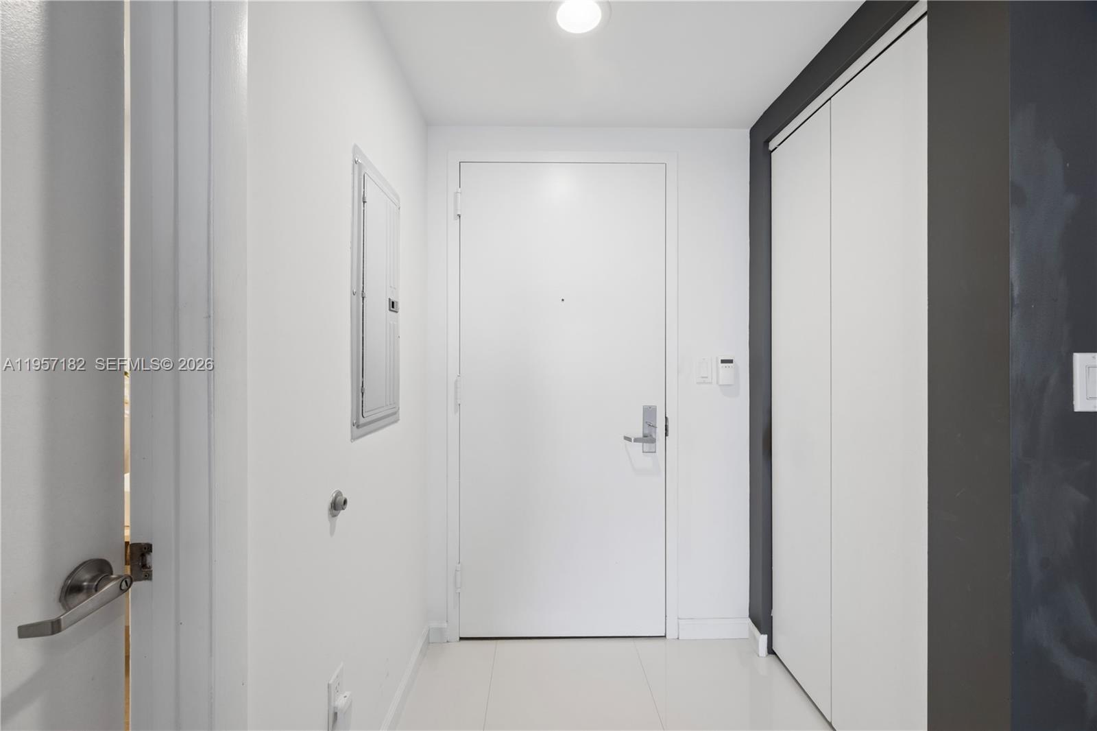 image Icon Brickell I3