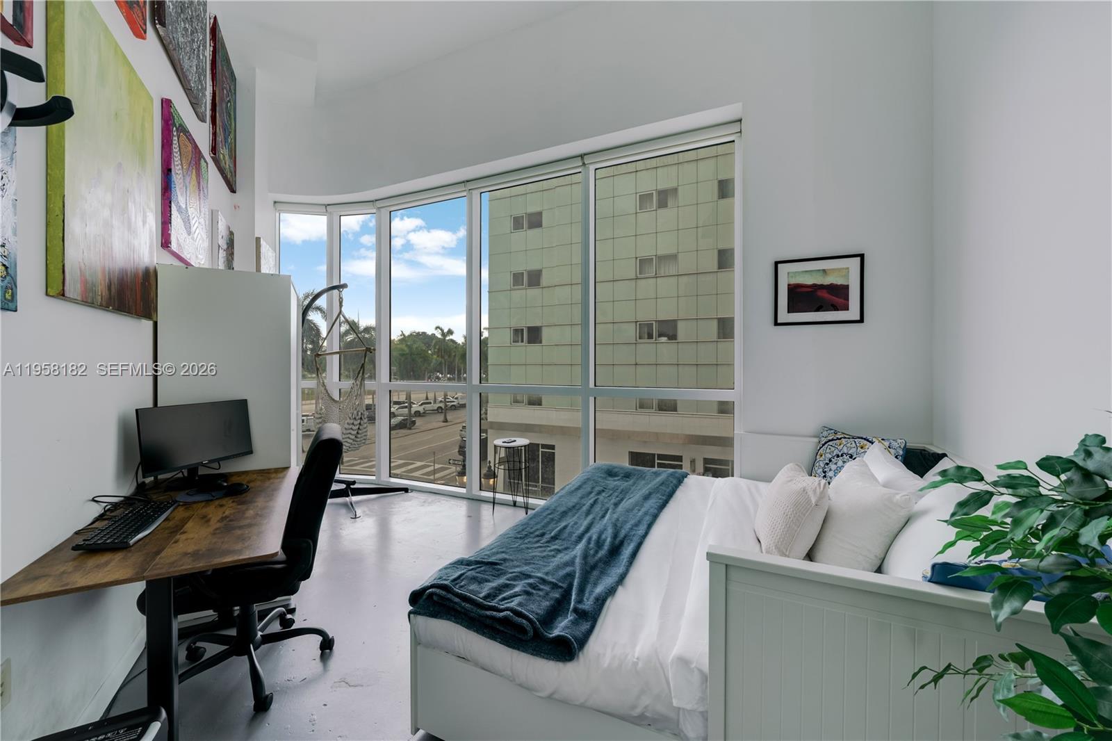 image Vizcayne South11