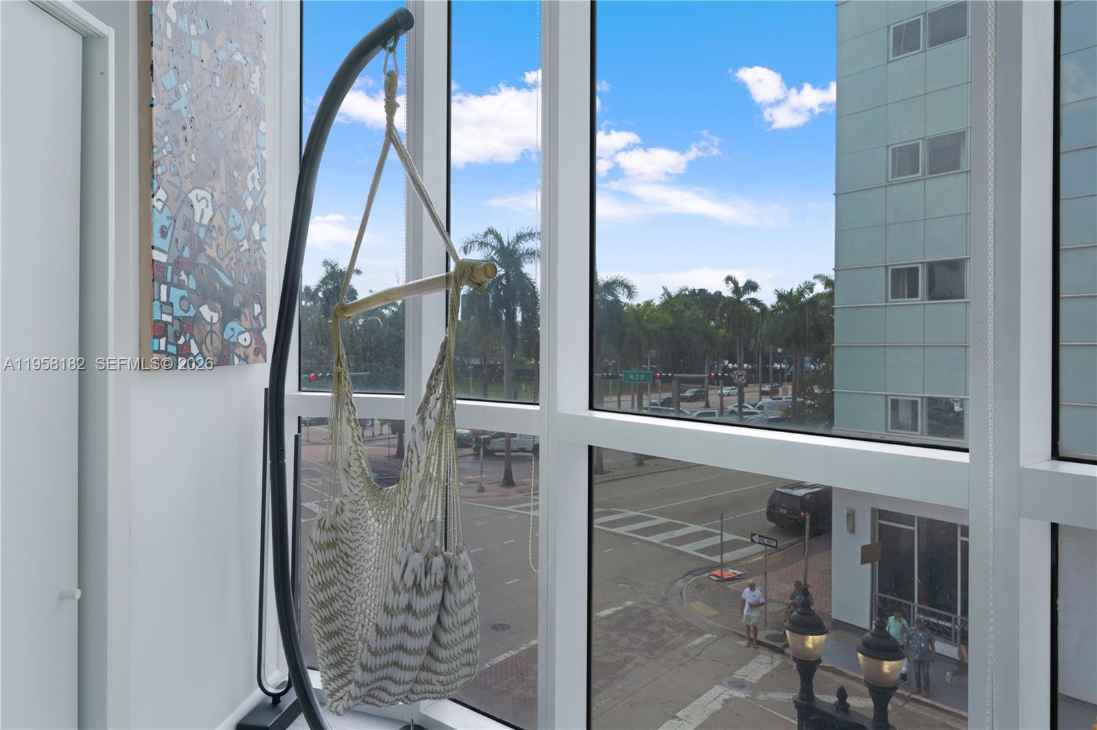 image Vizcayne South14