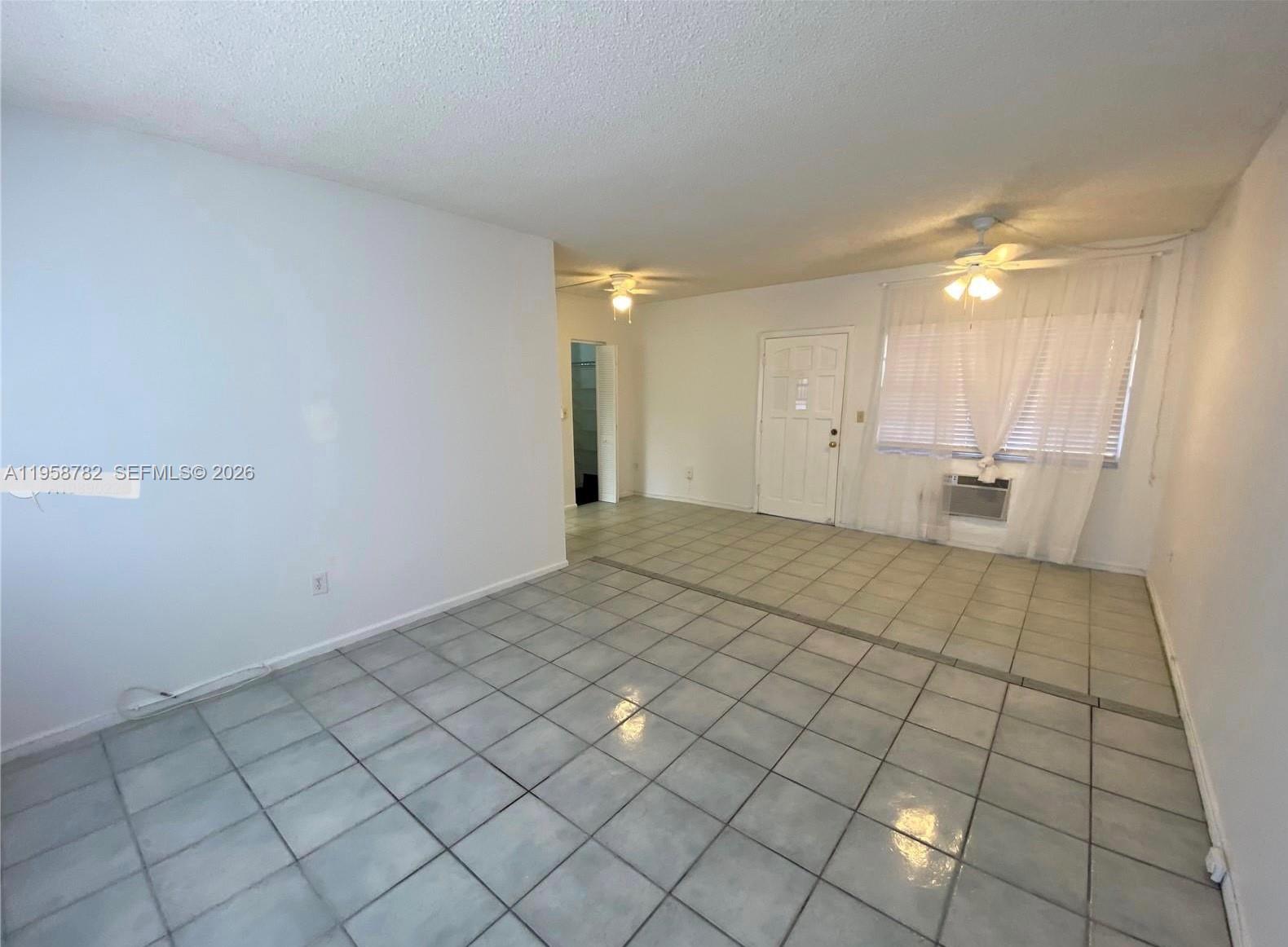 7945 East Dr #306 North Bay Village, FL 33141