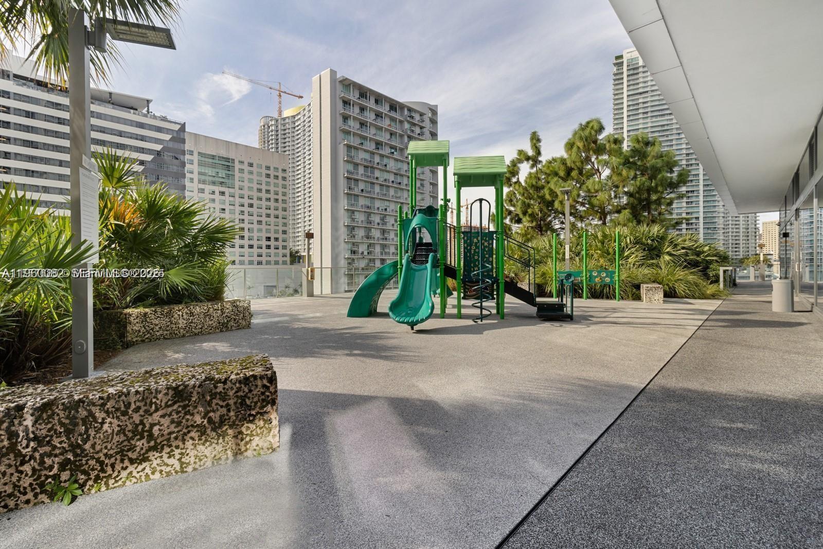 88 SW 7th St #3410 Miami, FL 33130