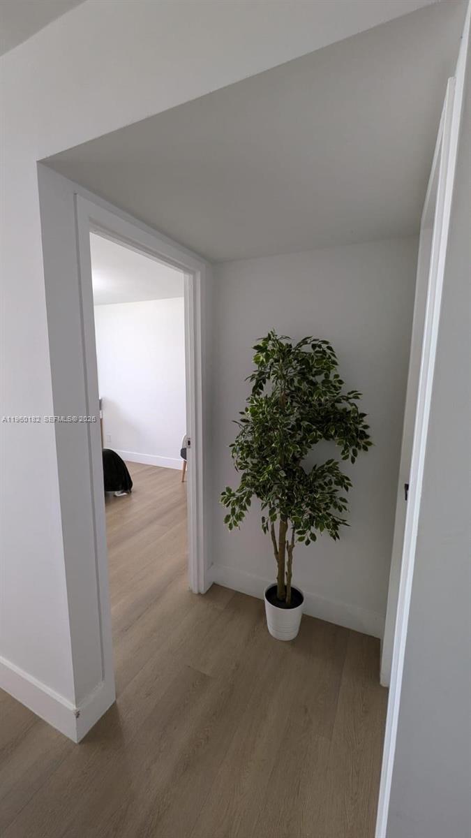 851 Three Iss Blvd #210 Hallandale Beach, FL 33009