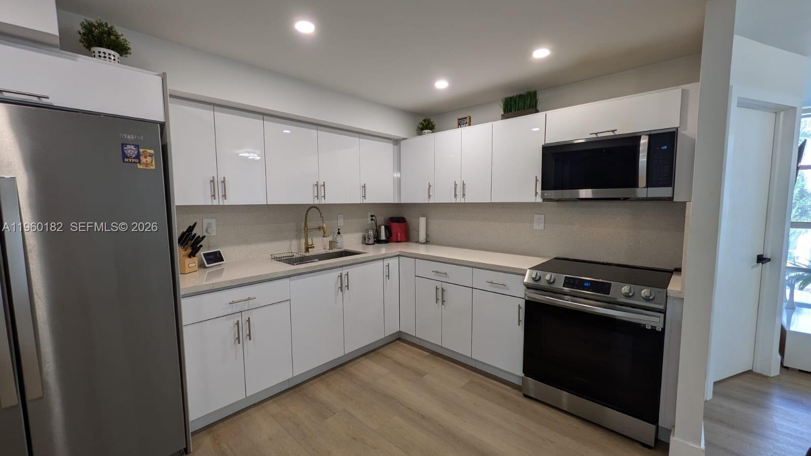 851 Three Iss Blvd #210 Hallandale Beach, FL 33009