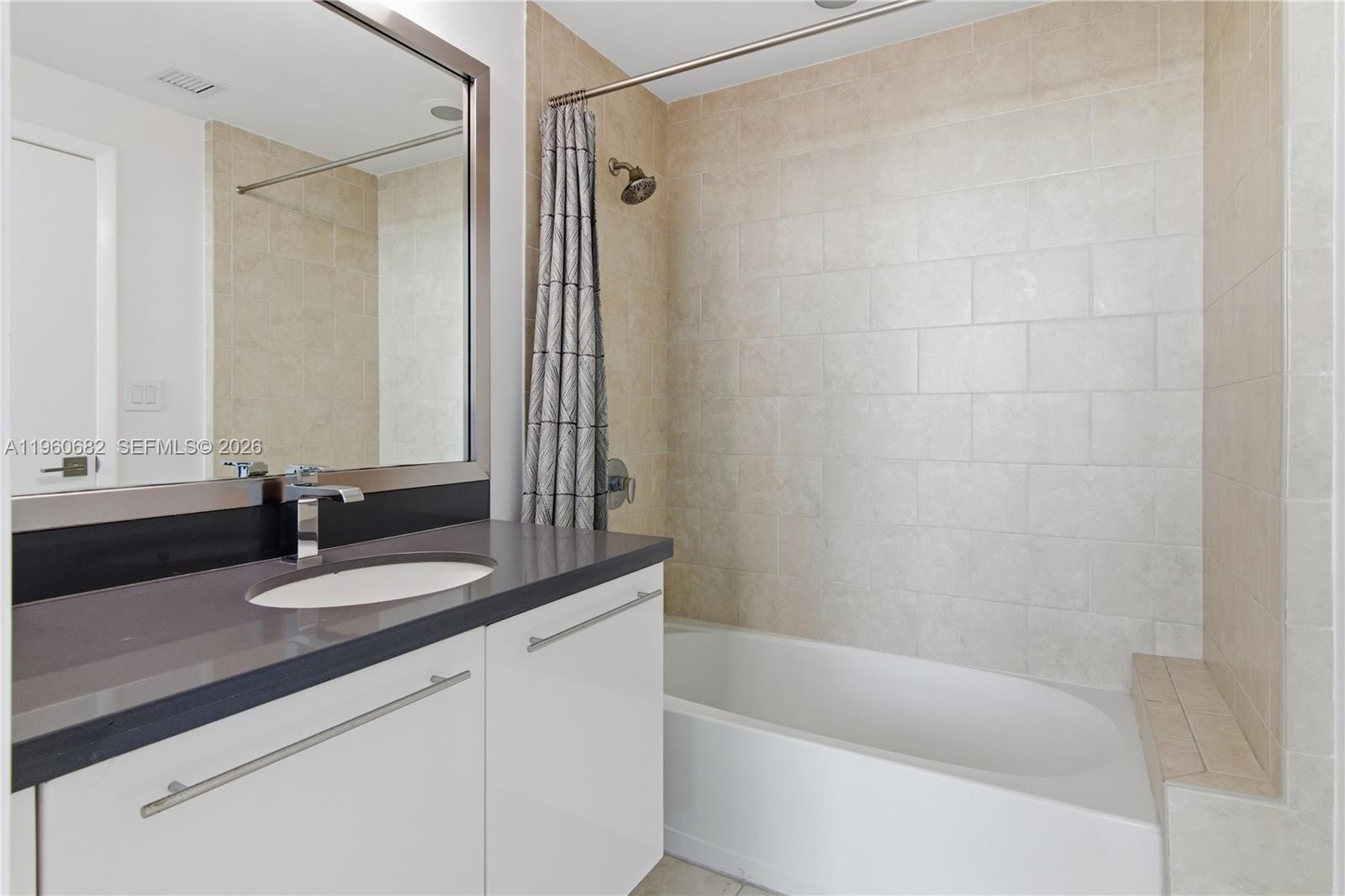 image The Ivy at Riverfront13