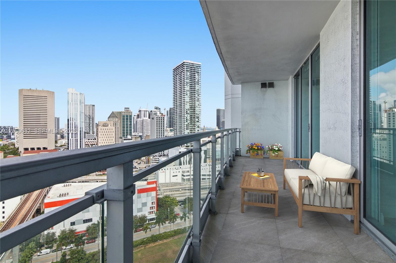 image The Ivy at Riverfront24