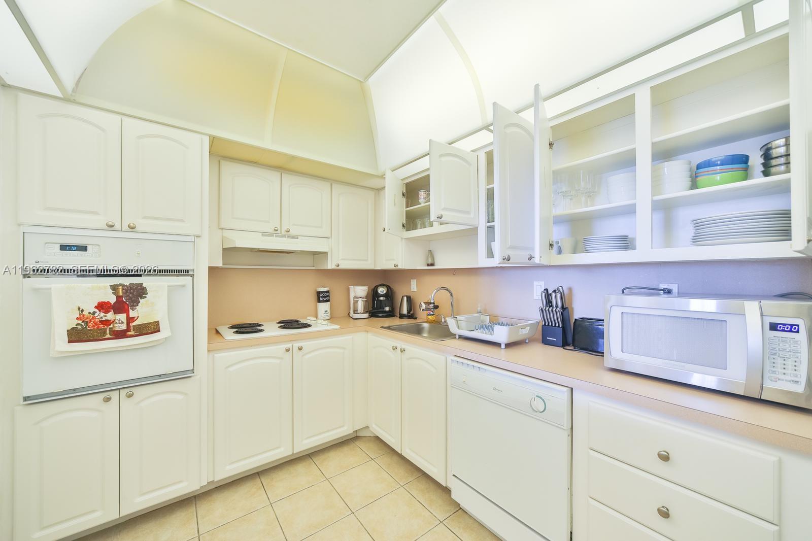 19370 Collins Ave #622 Sunny Isles Beach, FL 33160