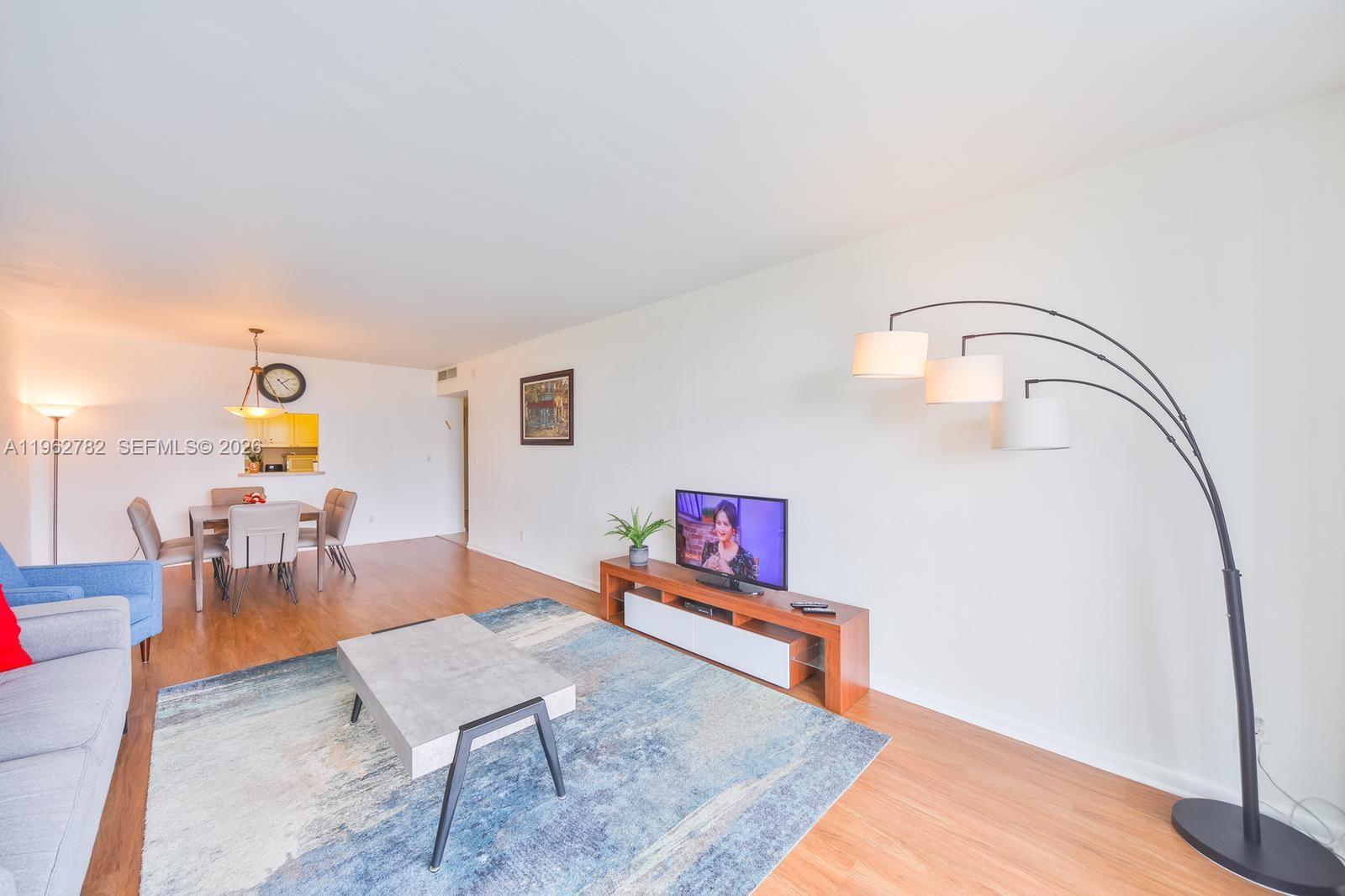 19370 Collins Ave #622 Sunny Isles Beach, FL 33160