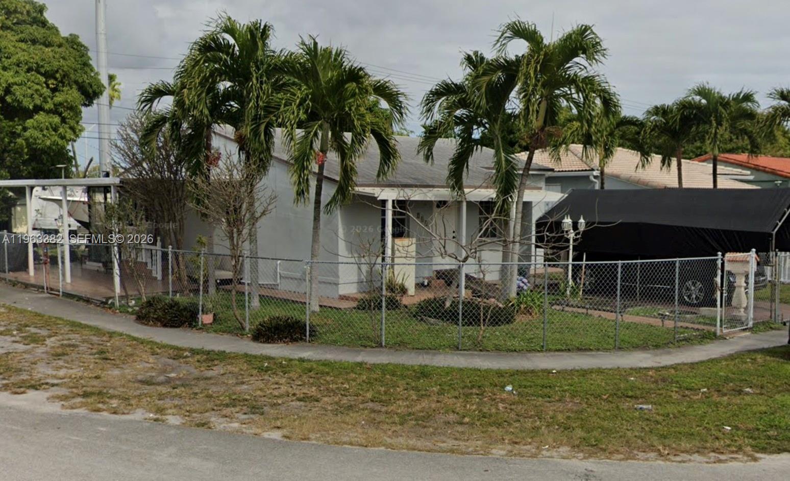 501 SE 1st St Hialeah, FL 33010