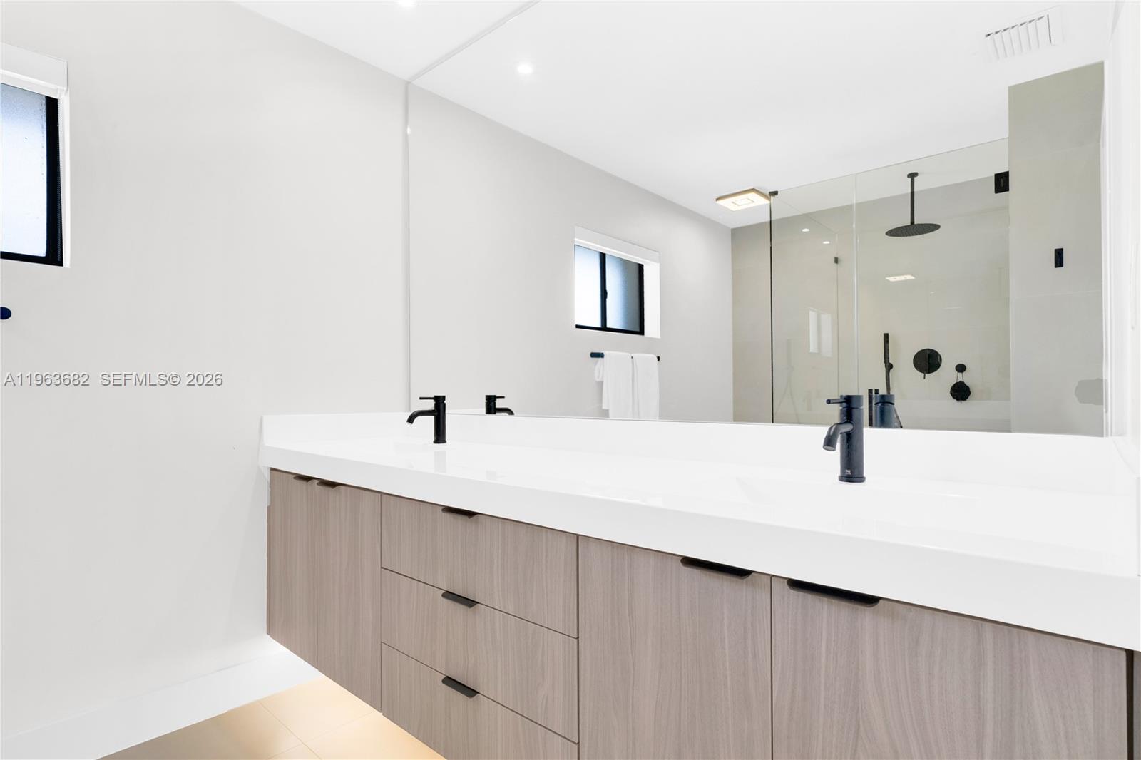 21405 SW 97th Pl Cutler Bay, FL 33189