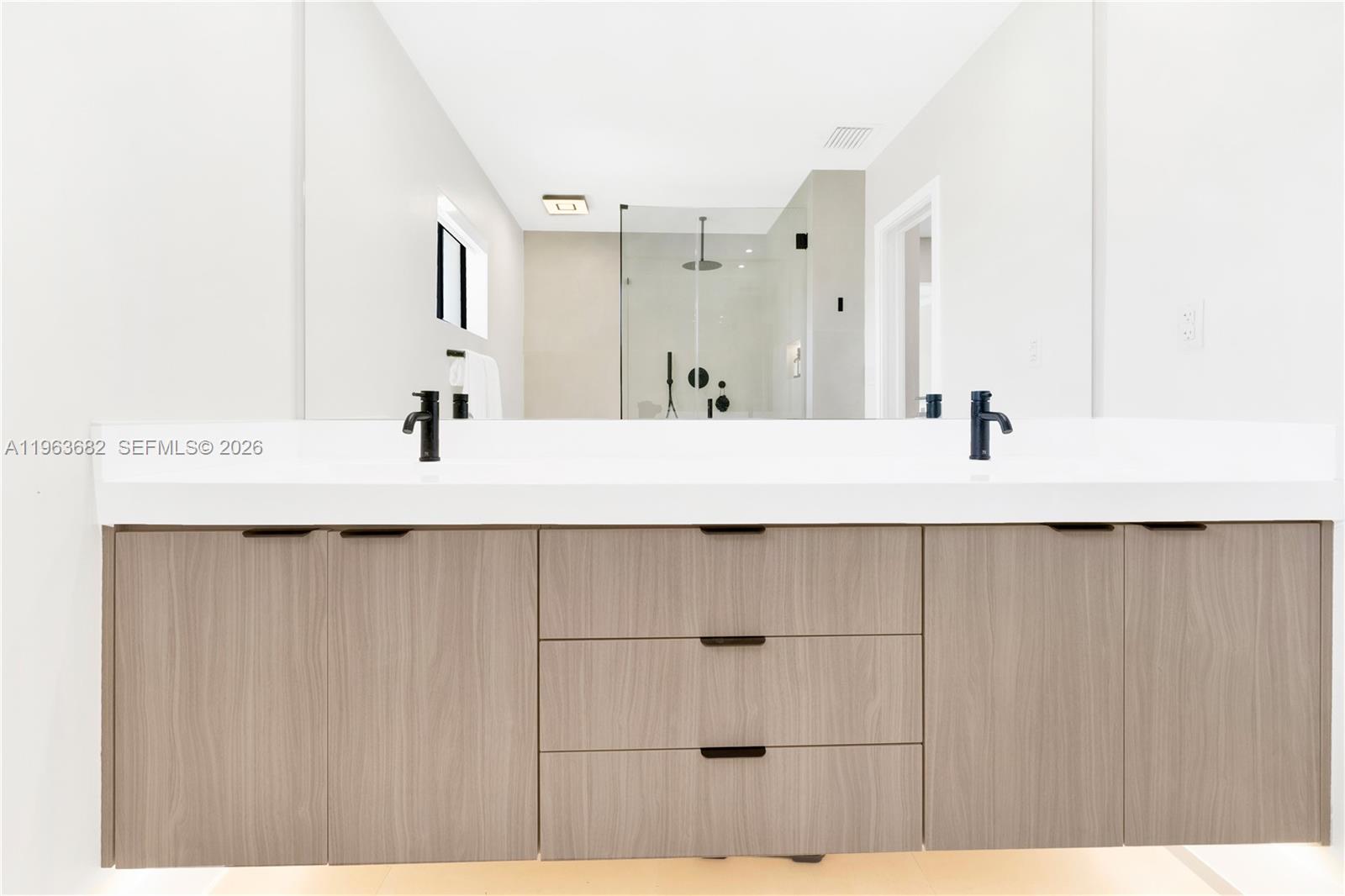 21405 SW 97th Pl Cutler Bay, FL 33189