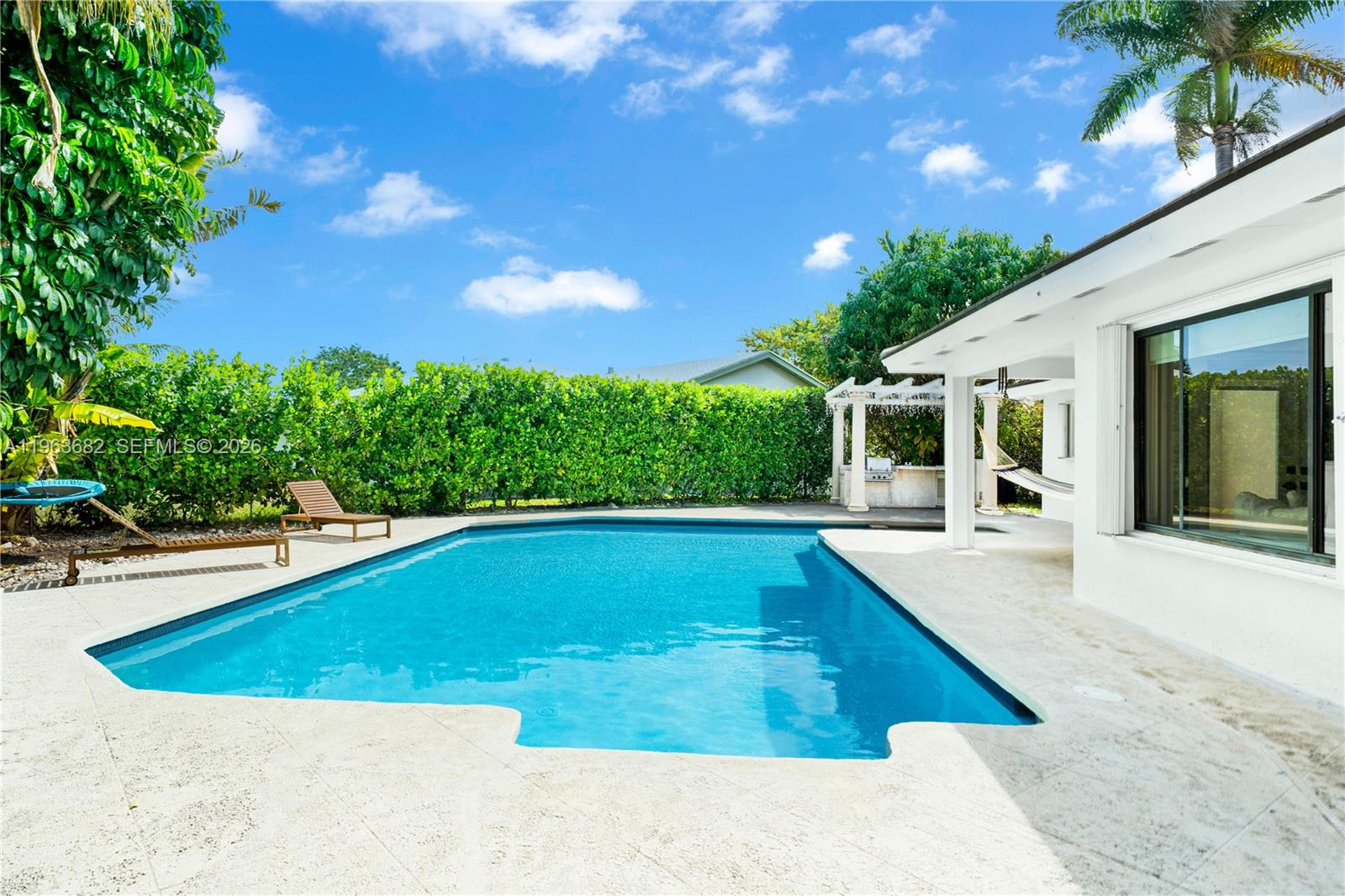 21405 SW 97th Pl Cutler Bay, FL 33189