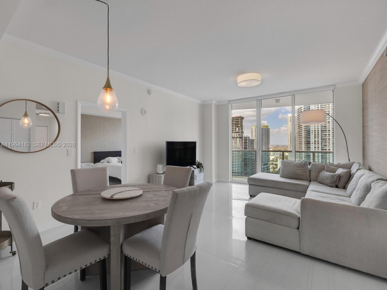 image Brickell on the River North1