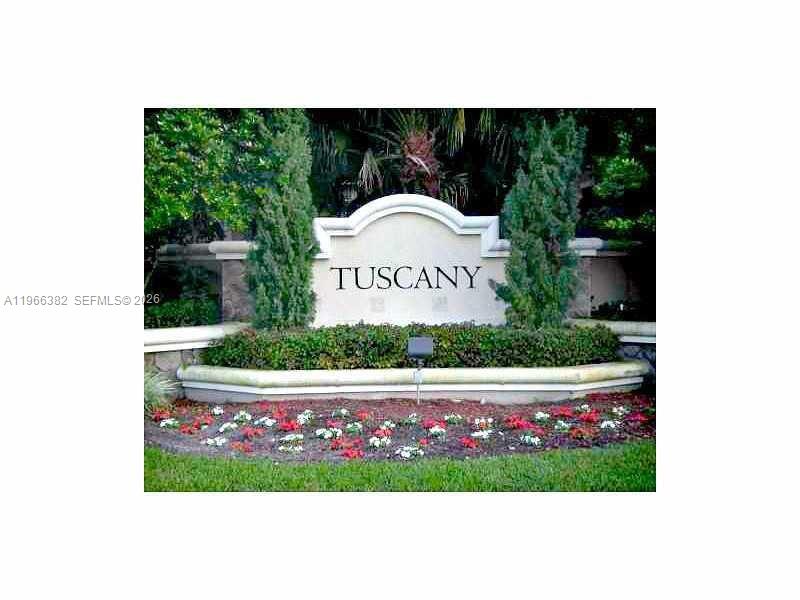 2779 SW 82nd Ave #105