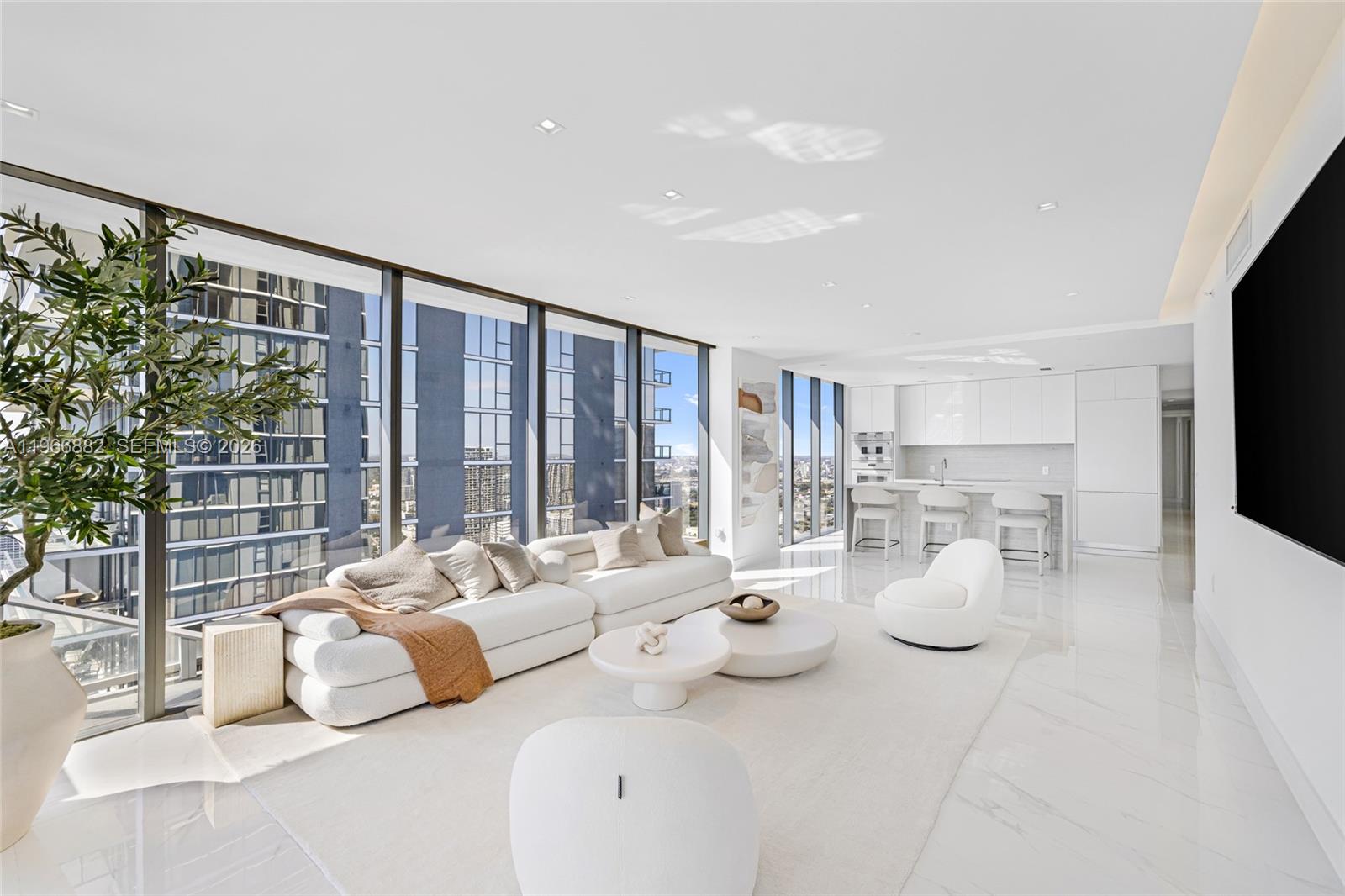 700 NE 24th St #4007 Miami, FL 33137