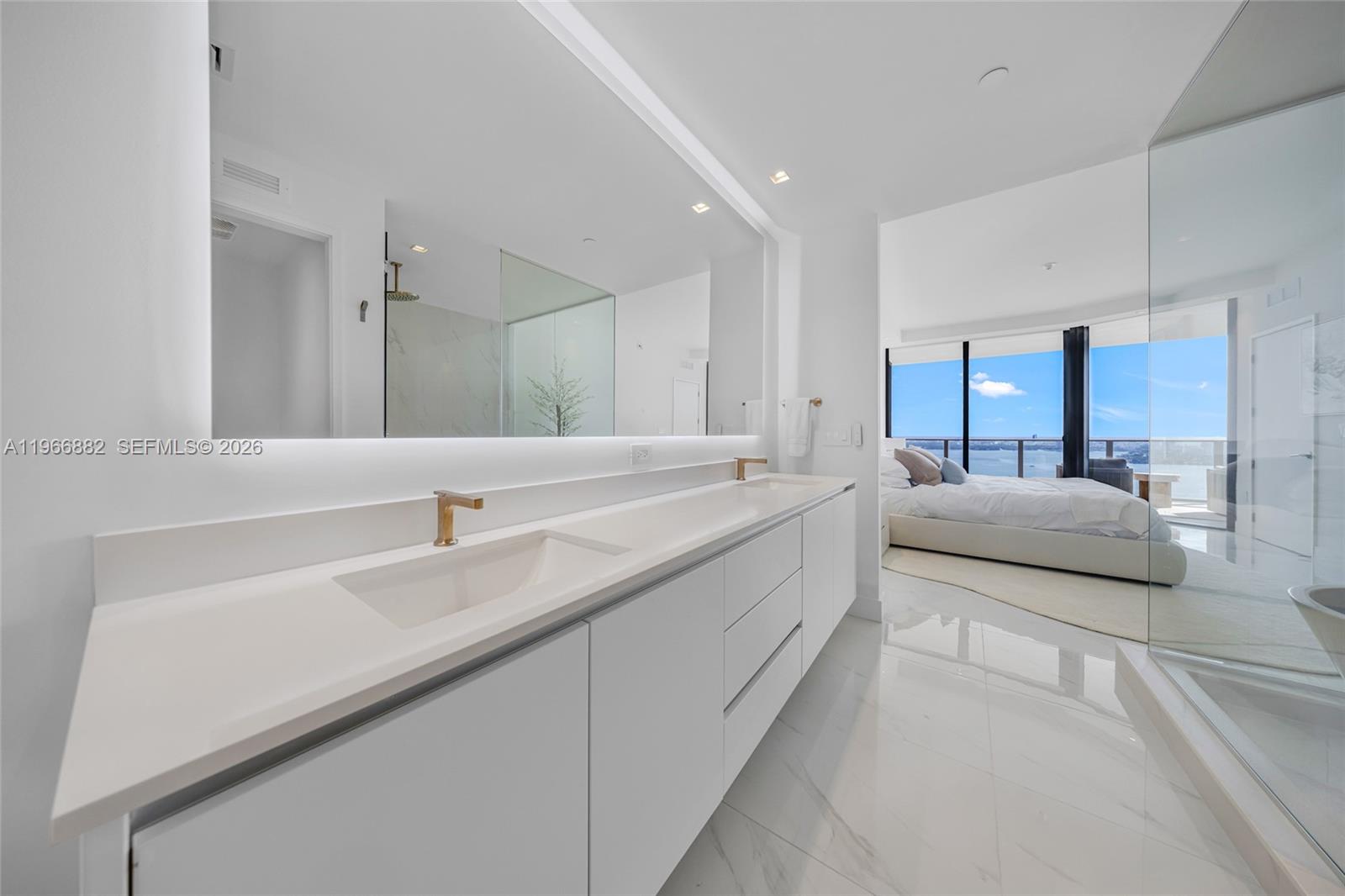 700 NE 24th St #4007 Miami, FL 33137