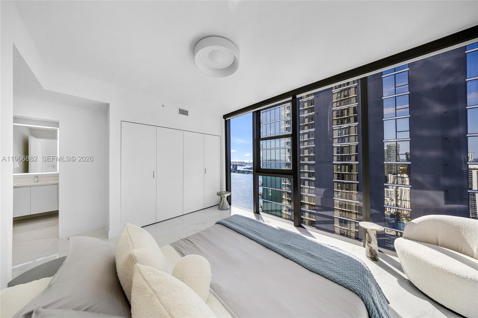 700 NE 24th St #4007 Miami, FL 33137