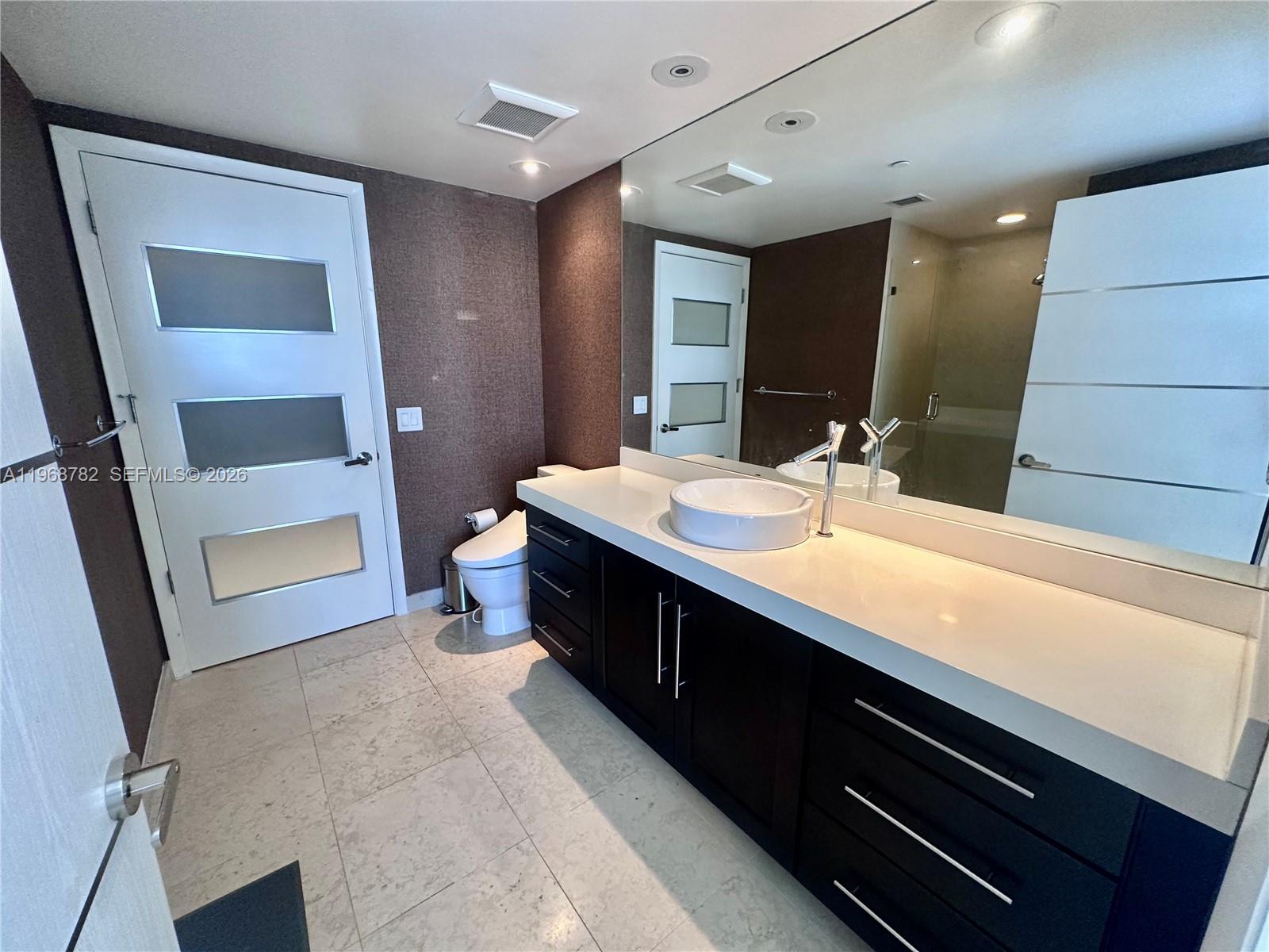 495 Brickell Ave #4403 Miami, FL 33131