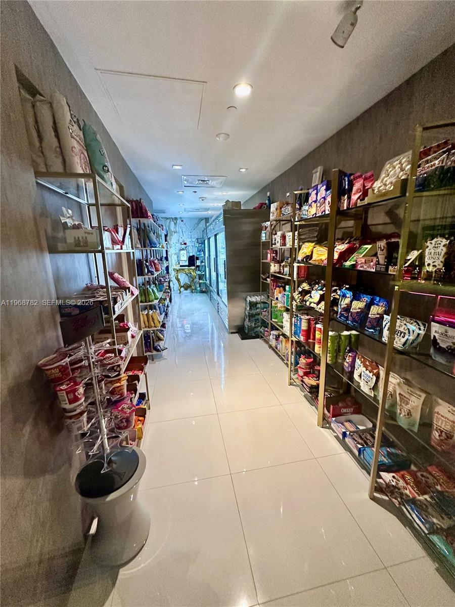 495 Brickell Ave #4403 Miami, FL 33131