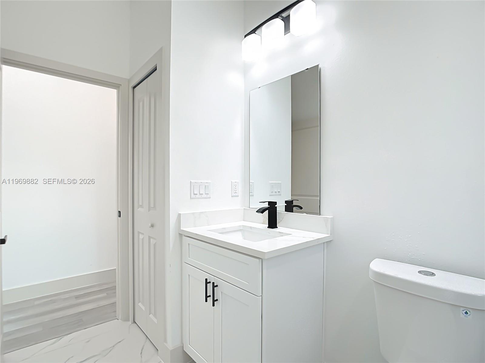 15467 Hillsborough Blvd Port Charlotte, FL 33954