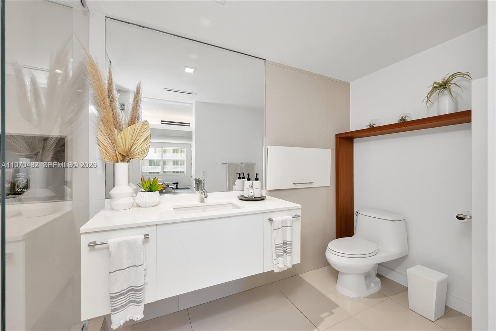 199 Ocean Ln Dr #401 Key Biscayne, FL 33149