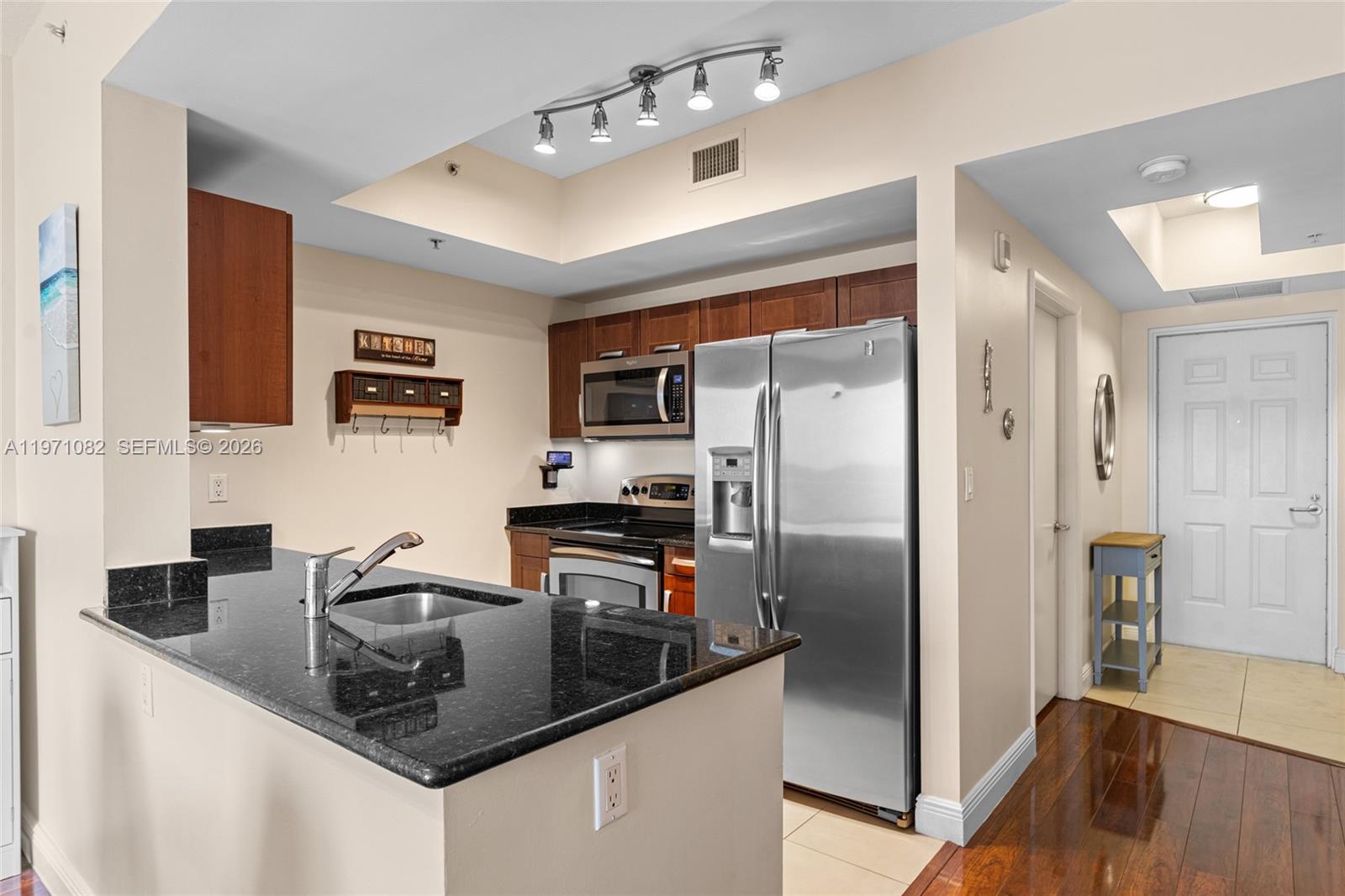 7275 SW 90th Way #404 Miami, FL 33156