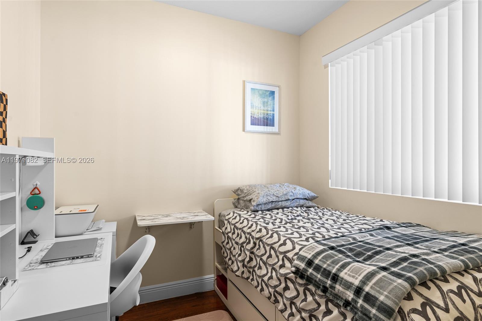 7275 SW 90th Way #404 Miami, FL 33156