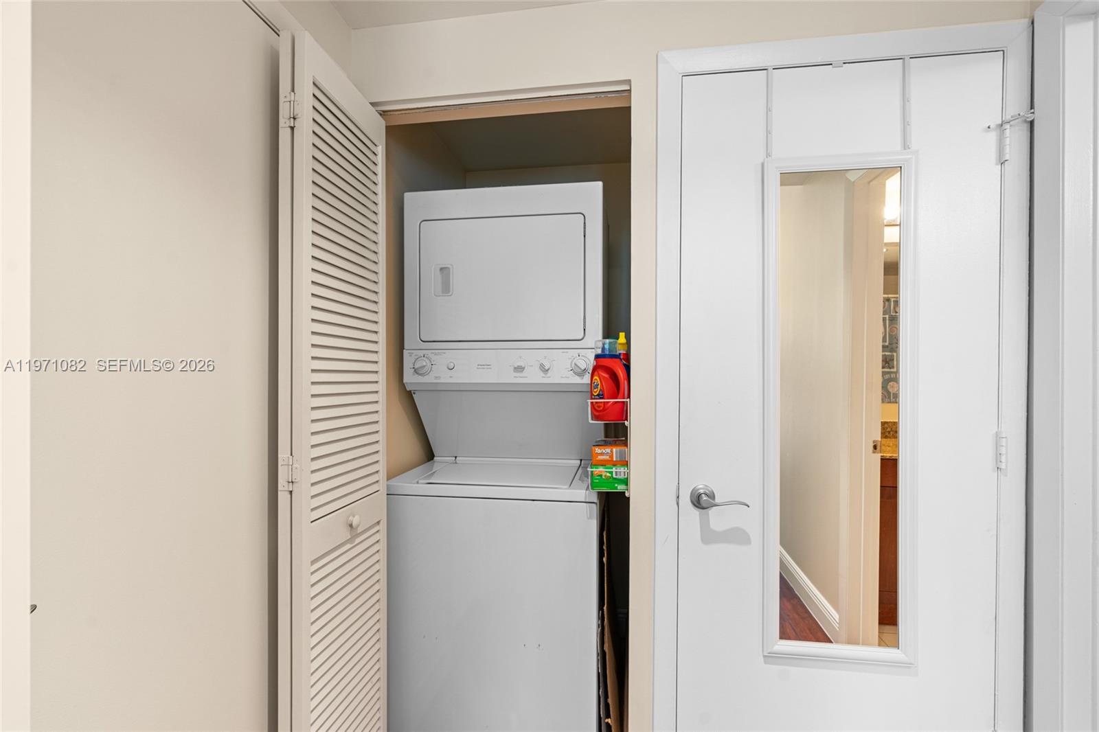 7275 SW 90th Way #404 Miami, FL 33156