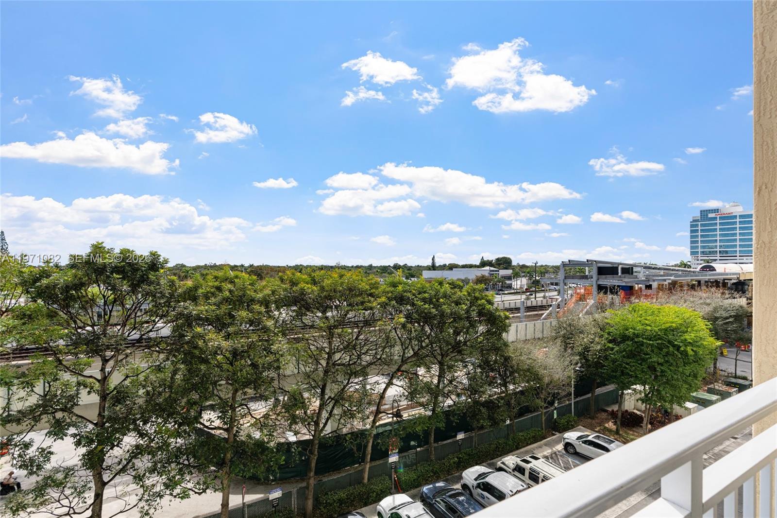 7275 SW 90th Way #404 Miami, FL 33156