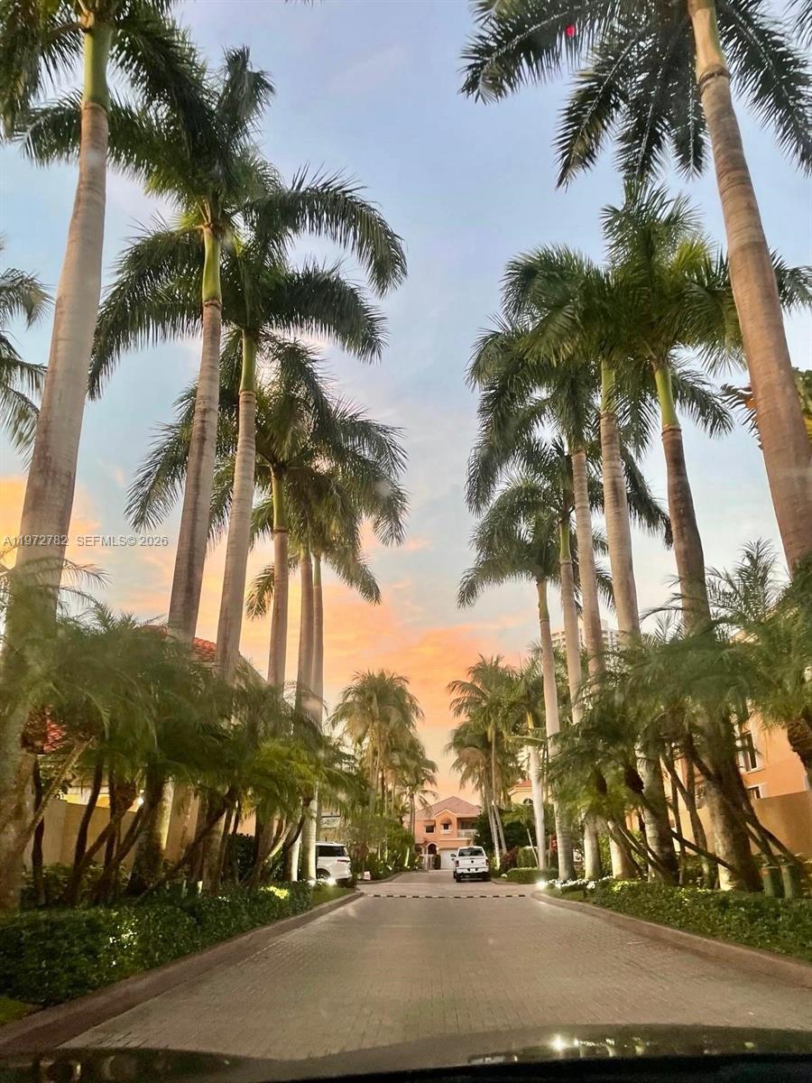 20815 NE 37th Ct Aventura, FL 33180