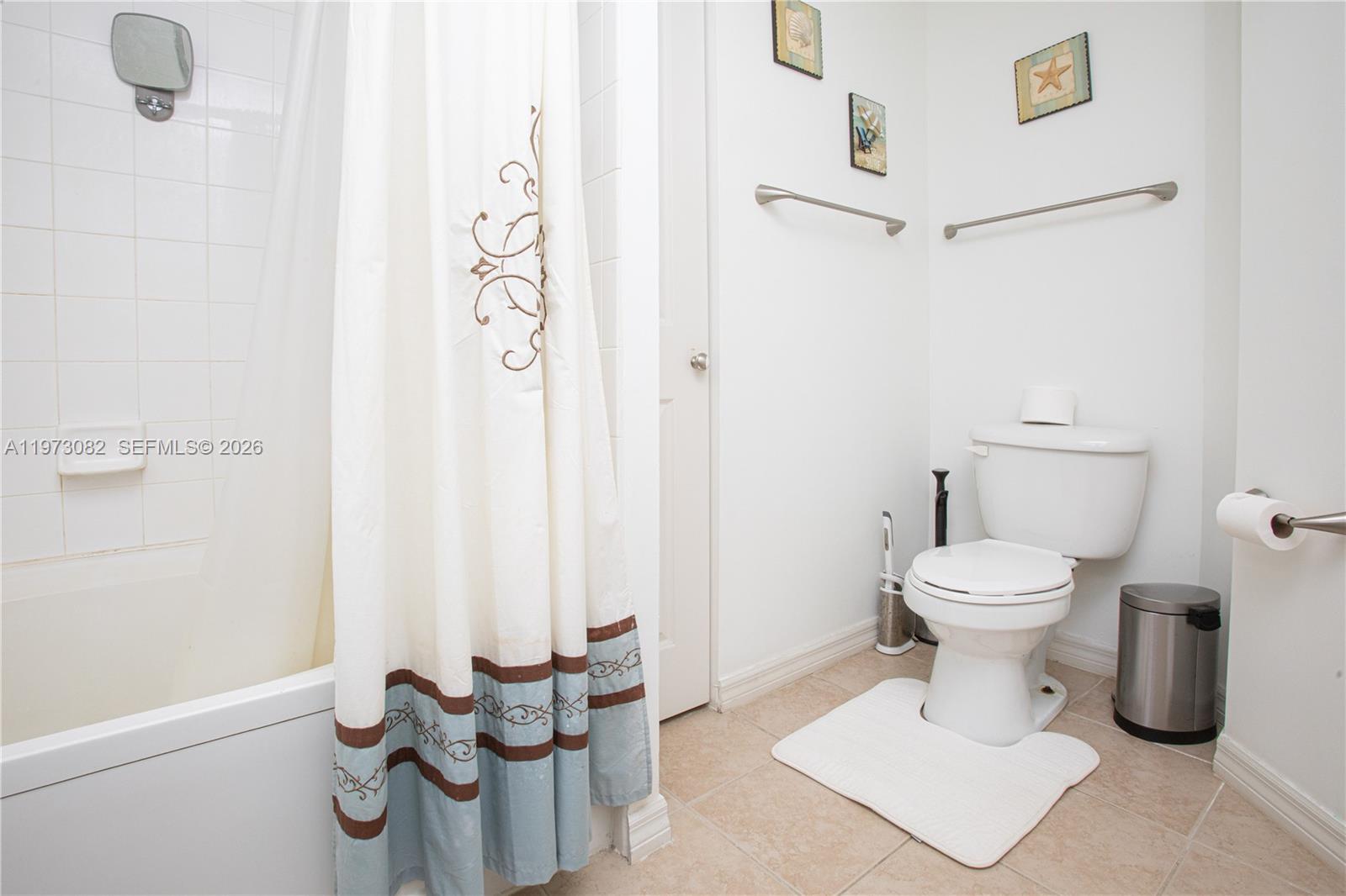 9172 NE Collins Ave #312 Surfside, FL 33154