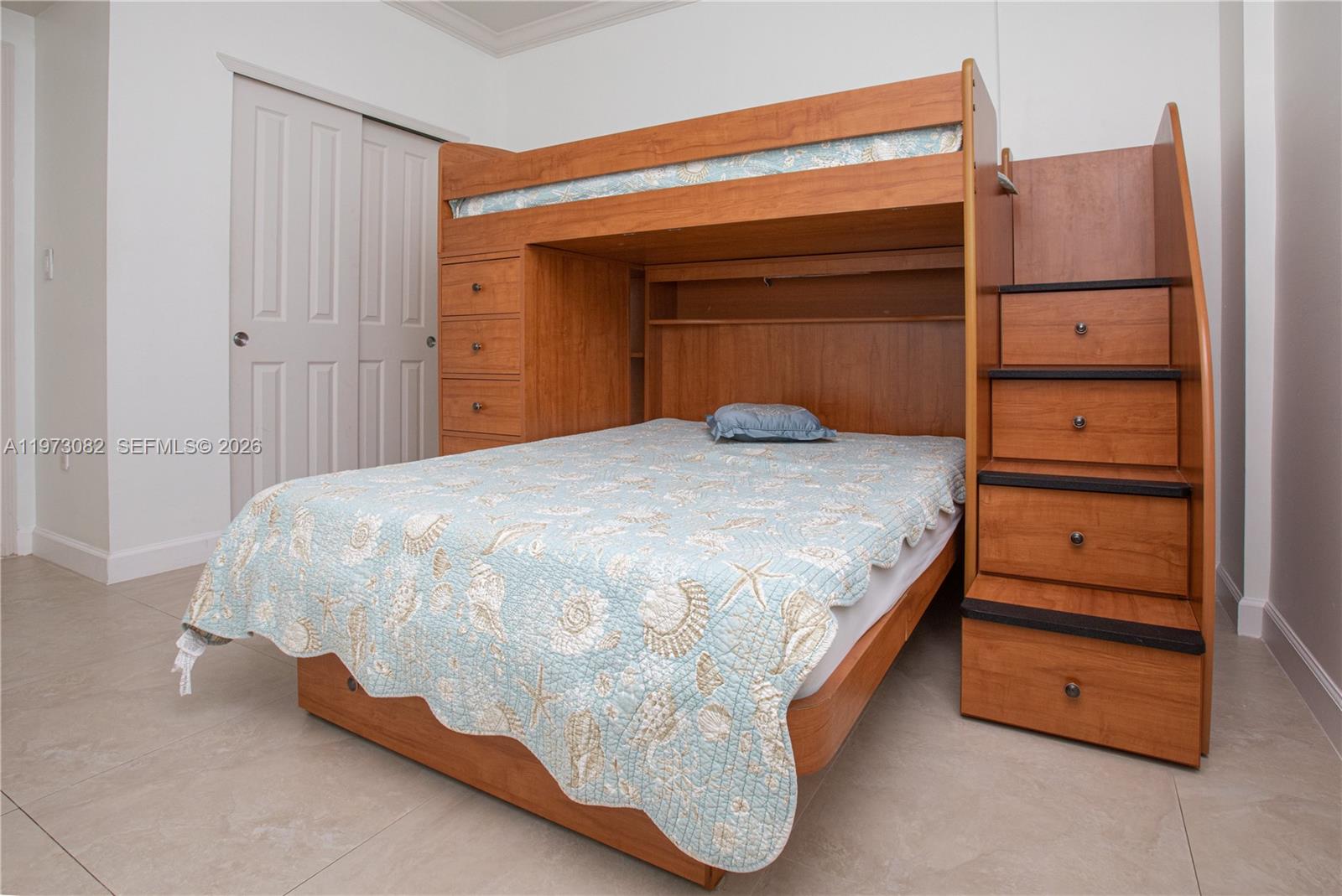 9172 NE Collins Ave #312 Surfside, FL 33154