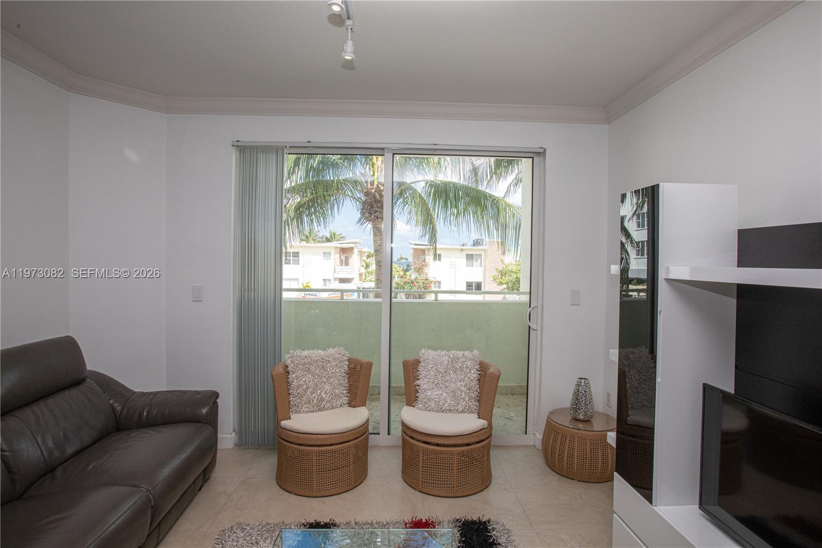9172 NE Collins Ave #312 Surfside, FL 33154