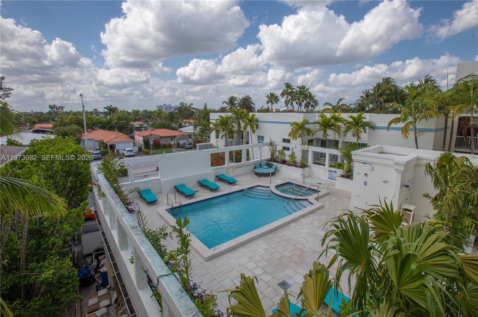 9172 NE Collins Ave #312 Surfside, FL 33154