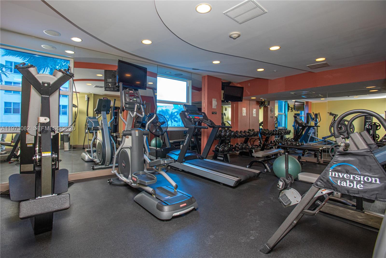 9172 NE Collins Ave #312 Surfside, FL 33154