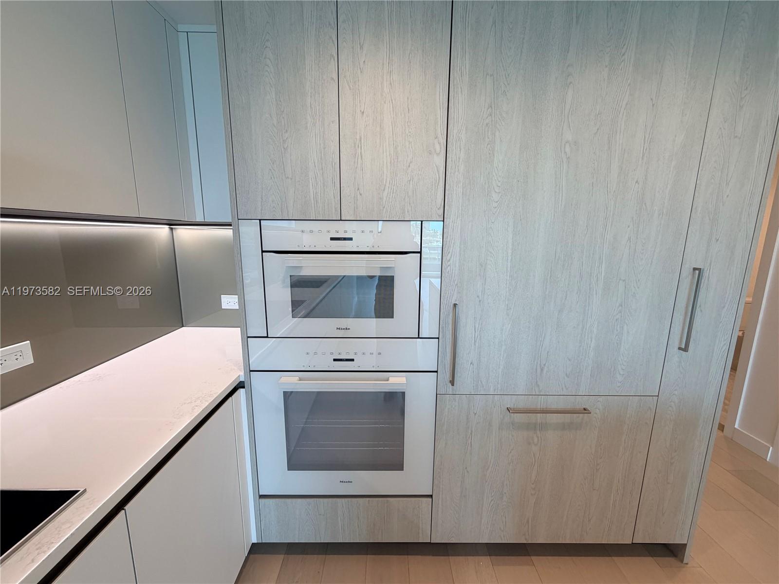 9221 E Bay Hbr Dr #307 Bay Harbor Islands, FL 33154