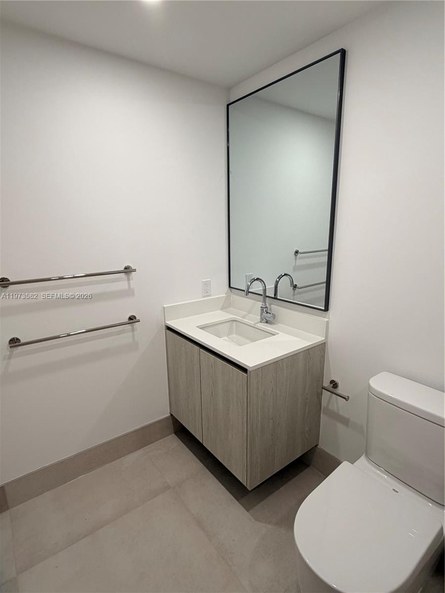 9221 E Bay Hbr Dr #307 Bay Harbor Islands, FL 33154