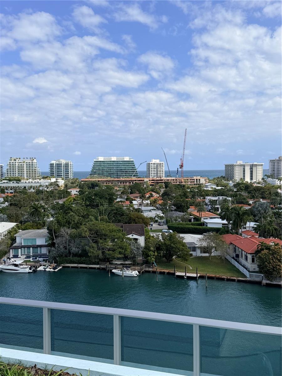 9221 E Bay Hbr Dr #307 Bay Harbor Islands, FL 33154